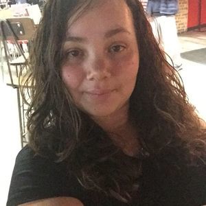 Meet your Posher, Tina